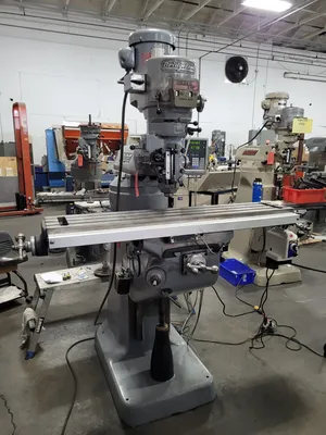 BRIDGEPORT Series 1 2 HP Mills, Vertical | Machinery Central (1)