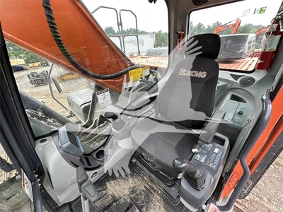 USED 2017 XCMG XE360U