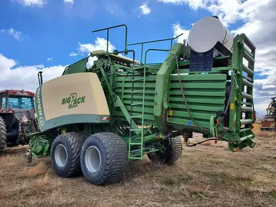 USED 2009 KRONE BP12130XC