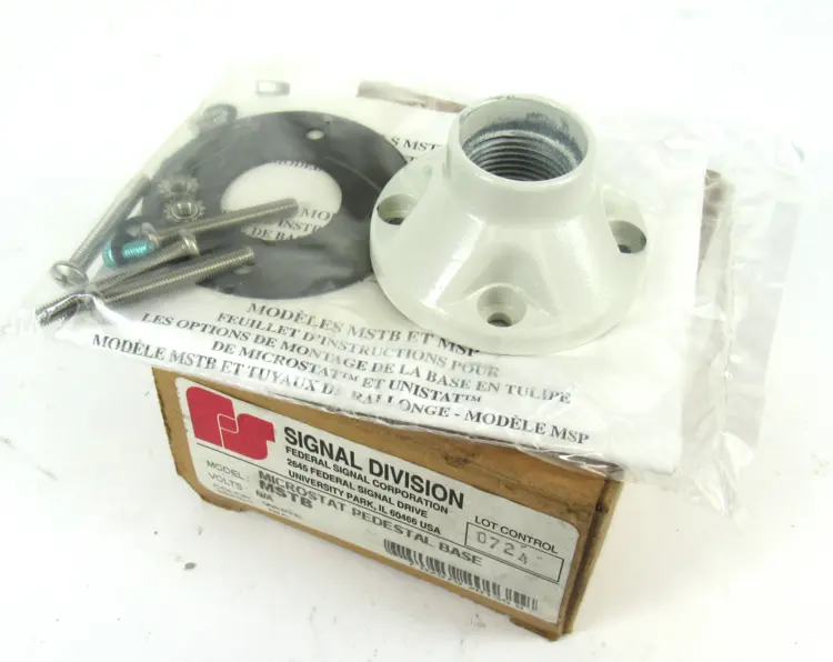 New | in-Stock SIGNAL DIVISION MSTB Industrial Controls | Industrial Parts R Us Inc. #365564