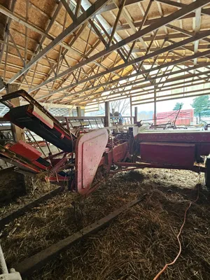 NEW HOLLAND 273 BALER | Iron Listing (10)