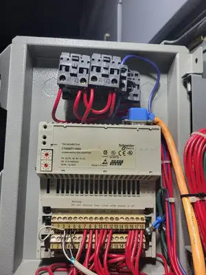 USED SQUARE D MODEL 6