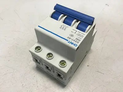USED CHINT DZ47-60