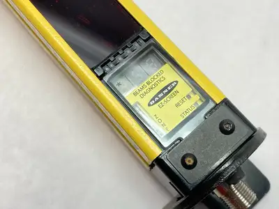 Used Banner Engineering EZ-SCREEN Safety Light Curtain Receiver M12 8-Pin 71251 Light Curtains & Grids Michigan US | Maverick Industrial Sales #1391825