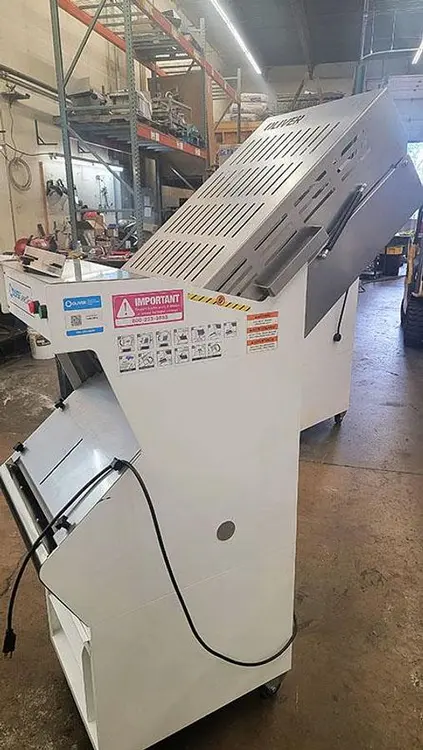 New | in-Stock 2022 OLIVER 747-N SELECT PRO Bread Slicers | Harvest Equipment and Fabrication Inc #722407