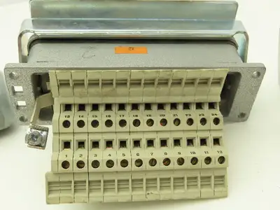 Phoenix Contact 24-Pin 16A Male Female Connector HC-KA Terminals Lot of 4