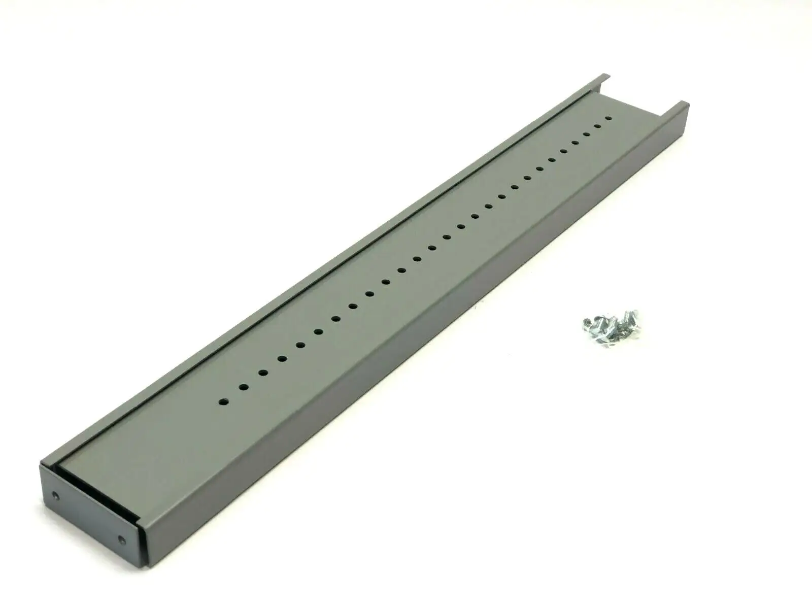New | in-Stock Lyon DD240853 Restaurant Equipment (Miscellaneous) Michigan US | Maverick Industrial Sales #1397509
