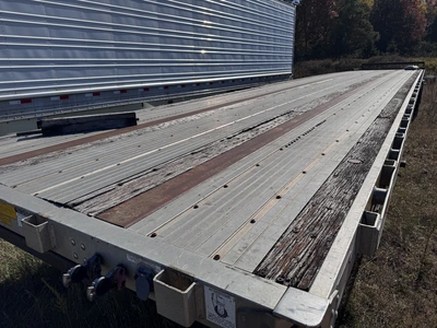 Used 2003 UTILITY FLATBED TRAILER Flatbed Trailers Michigan US | Miedema Asset Management Group #1709485