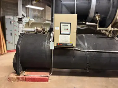 USED TRANE CVHF770