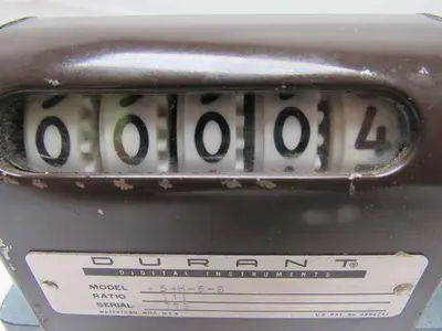 Durant 5-H-5-B 5 Digit Mechanical Stroke Counter W/Bracket Extension Arm