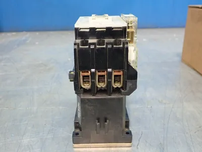 New | in-Stock ALLEN BRADLEY 100A45NZ3 Starters Ohio US | HGR 24 #878485