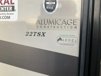 Used 2017 COACHMAN FREEDOM EXPRESS 22TSX- 1SL Campers, Caravans, Motorhomes Michigan US | Miedema Asset Management Group #1370131
