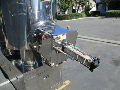 Stainless grinder / pulverizer / powder mixing machine, 75 HP