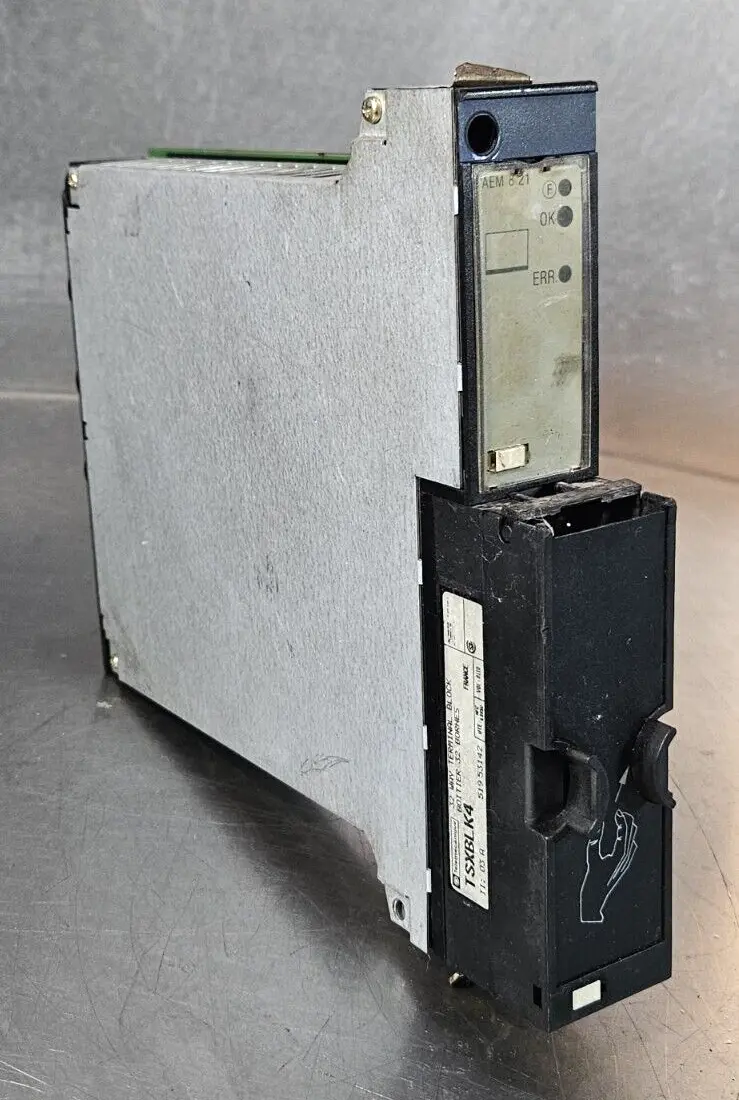 Telemecanique Schneider Automation TSXAEM821 / TSXBLK4 Input Module (BIN632)