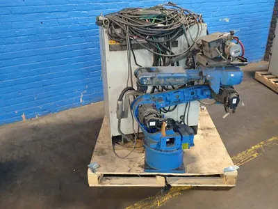 USED 2012 YASKAWA MOTOMAN MH6
