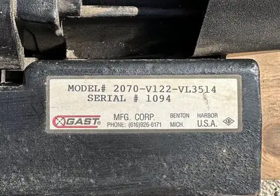 USED GAST 2070-V122-VL3514