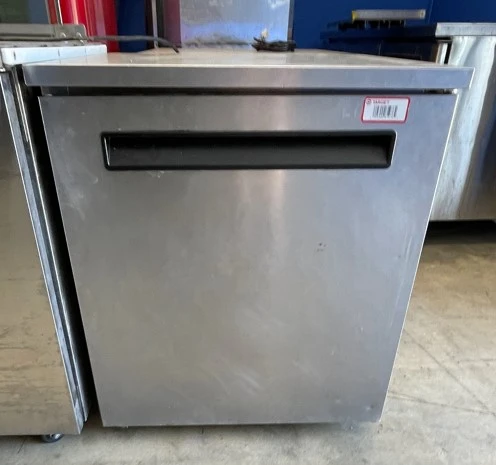 130-0169 Delfield 406-STAR2 27” Self Contained Undercounter Cooler