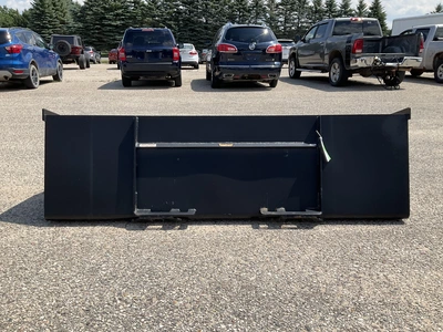 Used TOMAHAWK 90" SNOW/ MULCH BUCKET Skid Steer Buckets Michigan US | Miedema Asset Management Group #1342539