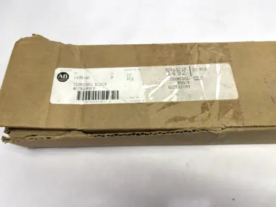 USED ALLEN-BRADLEY SER. B MOUNTING CHANNEL PACKAGE OF 9