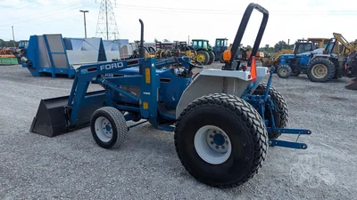 USED 1990 FORD 2120