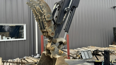 USED 2020 Deere 35G