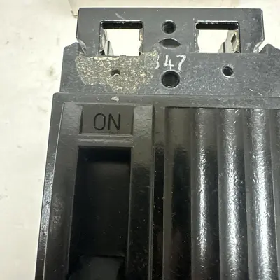 Used GE TE122100 Circuit Breakers | Surplus Asset Holdings #1189165