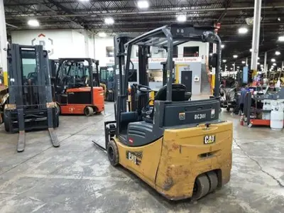 USED 2019 CATERPILLAR 2ET4000