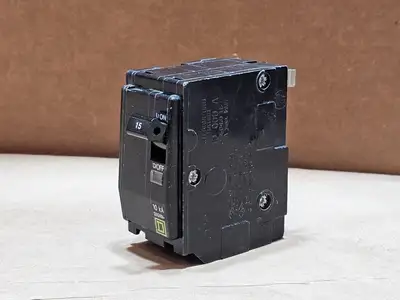 USED SQUARE D QO215