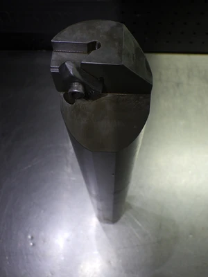 Tungaloy 2.75" Coolant Thru Boring Bar 2" Shank A32-FLER4 (LOC2668C)