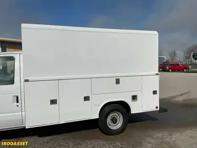 USED 2022 FORD E-350 SUPER DUTY UTILITY VAN
