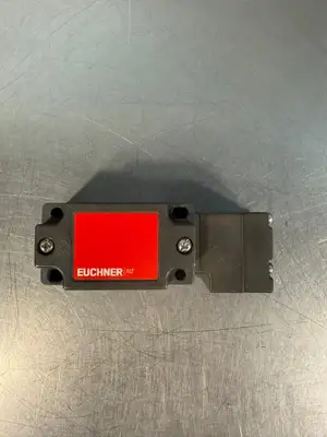 Euchner NZ1VZ-3131E-M Safety Switch 082122 Ac-15 4A 230V (4.2.3)