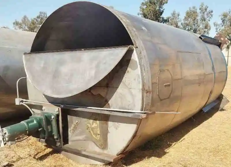 4500 gal stainless steel tank