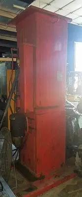 5 Hp Vertical Hydraulic Safety Compactor for Crushing 5 & 35 Gallon Drums/Cans