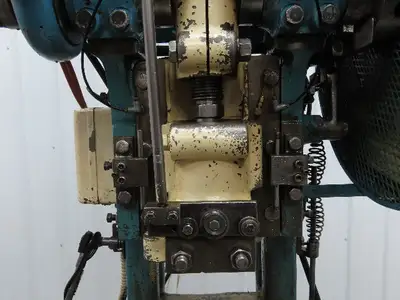 L&J No 3 Mechanical OBI Punch Press 22 Ton 4" Stroke 7" Throat 3Hp 3Ph 220/440V
