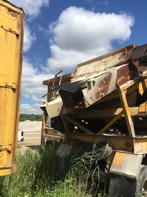 Used _UNKNOWN_ _UNKNOWN_ Vibratory Screens Ohio US | Stone Products #1410548