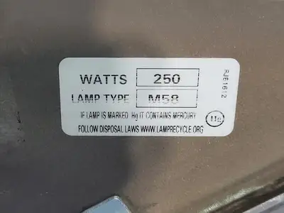 USED LITHONIA LIGHTING TWR2-250M-120-347-LPI-CSA