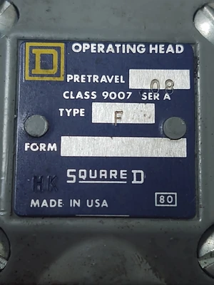 🔥SQUARE D C054F Industrial Plunger Limit Switch, NO/NC View Pictures