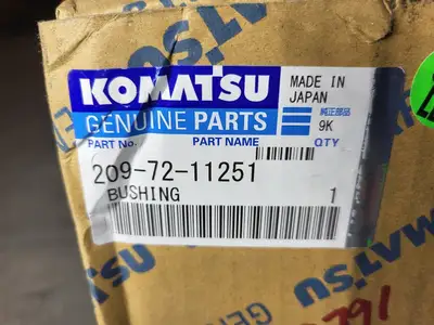 NEW KOMATSU 209-72-11251