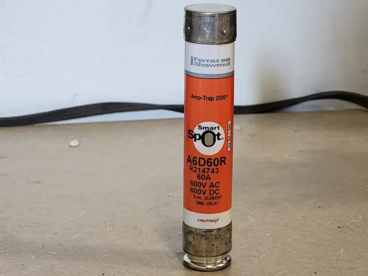 Used FERRAZ SHAWMUT A6D60R Misc Electrical & Power Parts British Columbia CA | Lenmark #251094