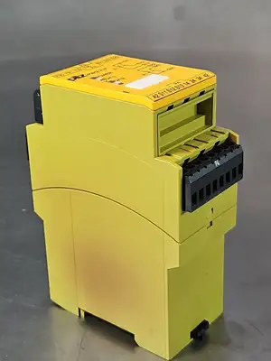 PILZ P2HZ X1P C 24VDC Safety relay (BIN353)