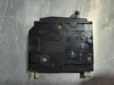 Used SQUARE D QO130 Switchgears British Columbia CA | Lenmark #243143