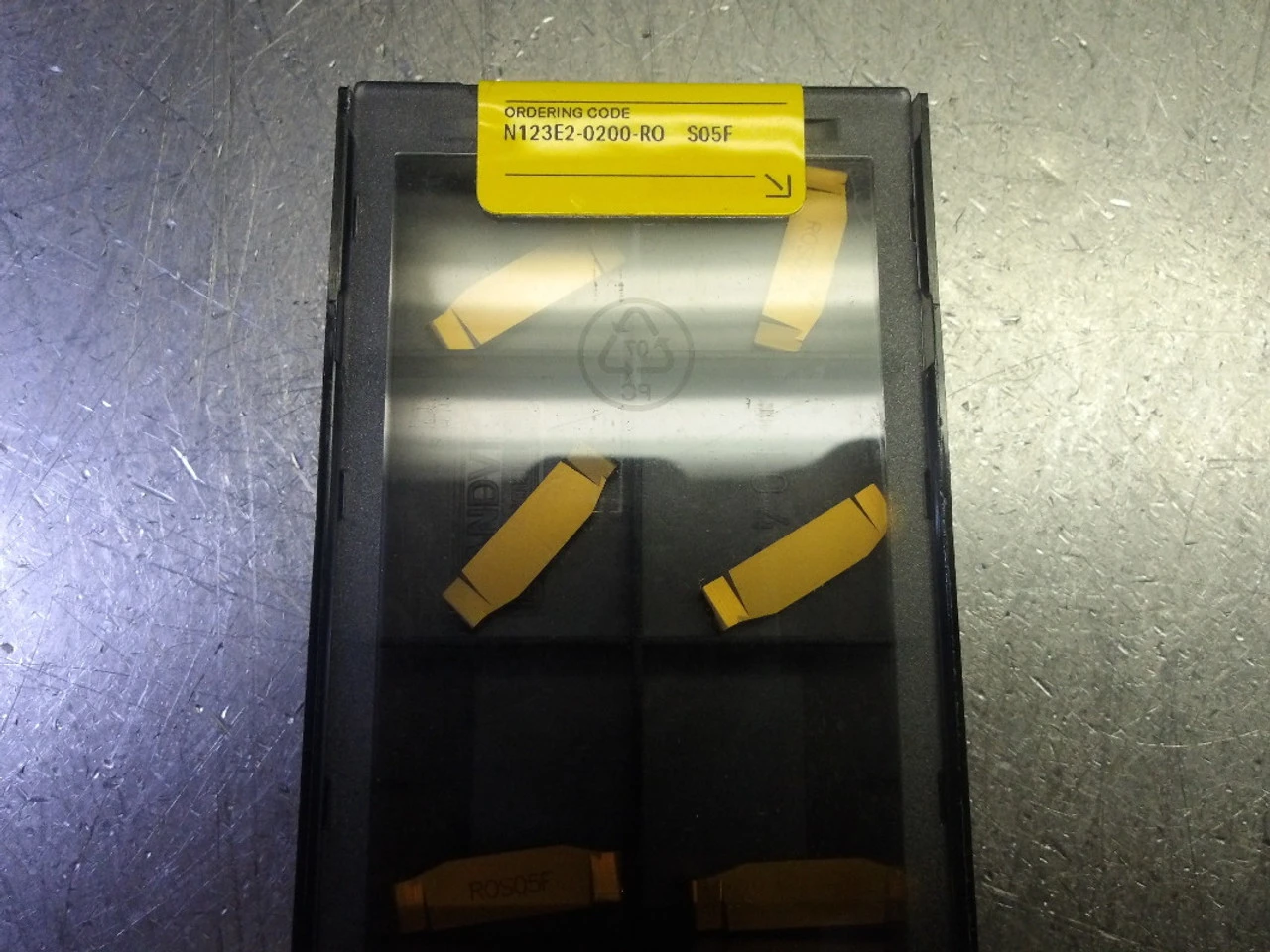 Sandvik Carbide Grooving Inserts QTY10 N123E2-0200-RO S05F (LOC3545)