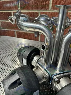 USED 5 ITT PURE FLO ADVANTAGE STAINLESS STEEL DIAPHRAGM VALVE W/ 1" SANITARY FITTING