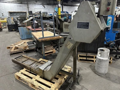 1996 OKUMA CROWN 762SBB CNC Lathes | Toolquip, Inc. (6)