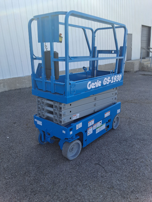 USED 2017 Genie GS-1930