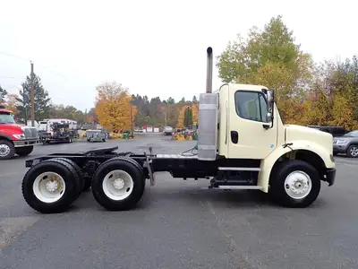 Used 2008 FREIGHTLINER BUSINESS CLASS M2 112 Conventional trucks Massachusetts US | Brookside Equipment Sales #1553568