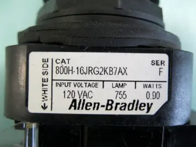 Allen-Bradley 800H-16JRG2KB7AX Green Illuminated Selector Switch 2 Contacts H4
