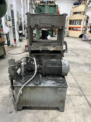 USED 1991 FRENCH OIL MILL MACHINERY COMPANY FRENCH OIL MILL MACHINERY COMPANY B5 PRESS