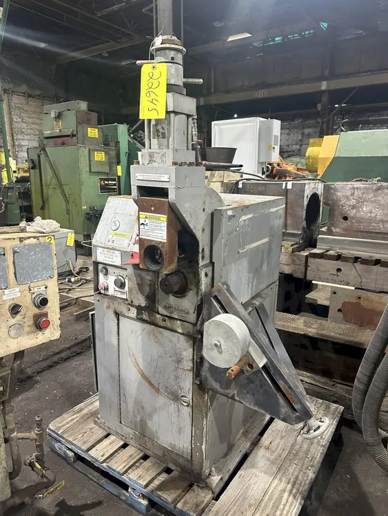 Used VICTAULIC _UNKNOWN_ Grooving Machines Ohio US | Yoder Brothers machinery #88328