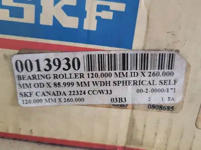 NEW SKF 22324 CC/W33
